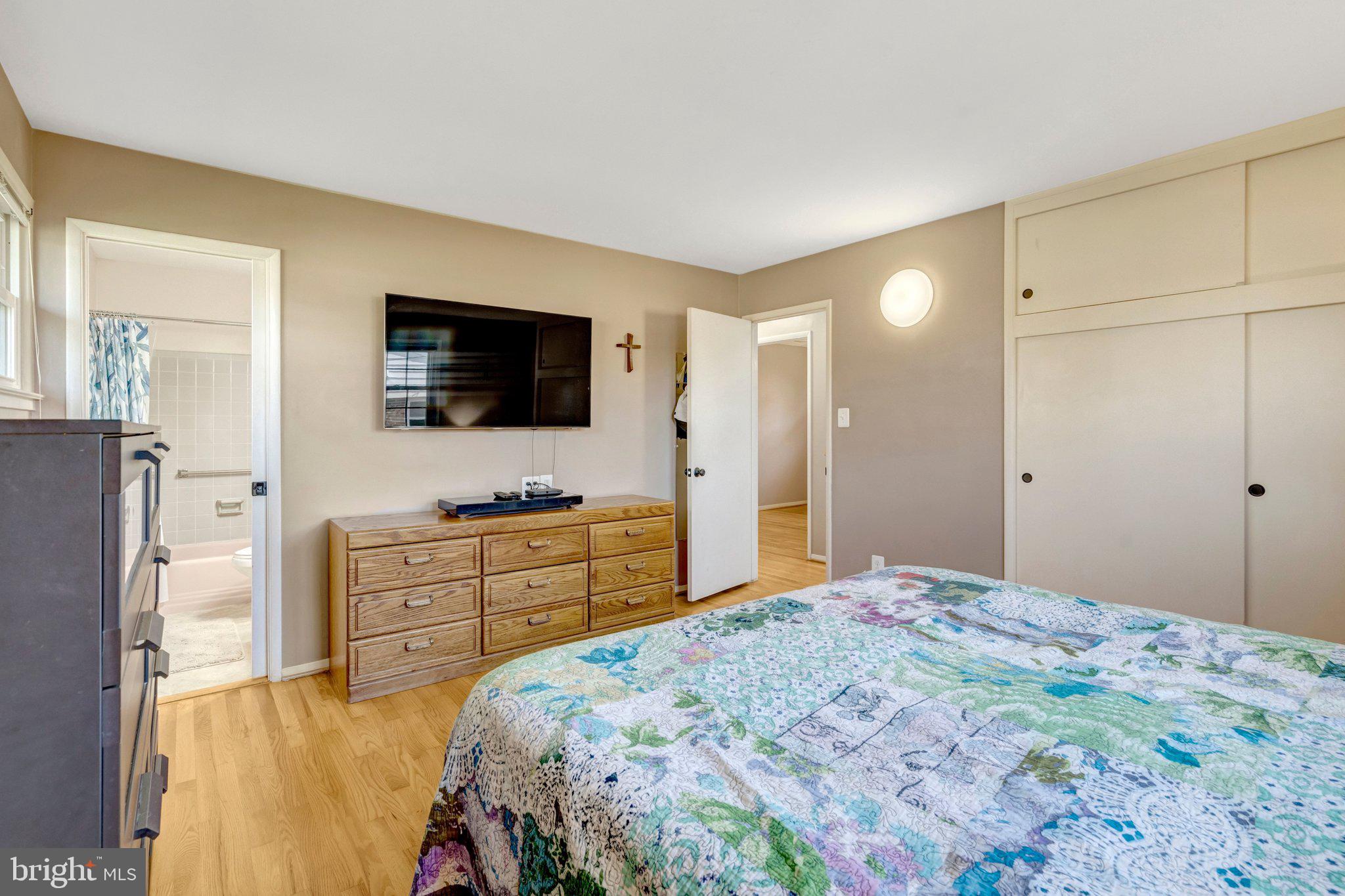 5230 Oldcastle Lane Springfield, VA 22151 - Photo 38 of 63