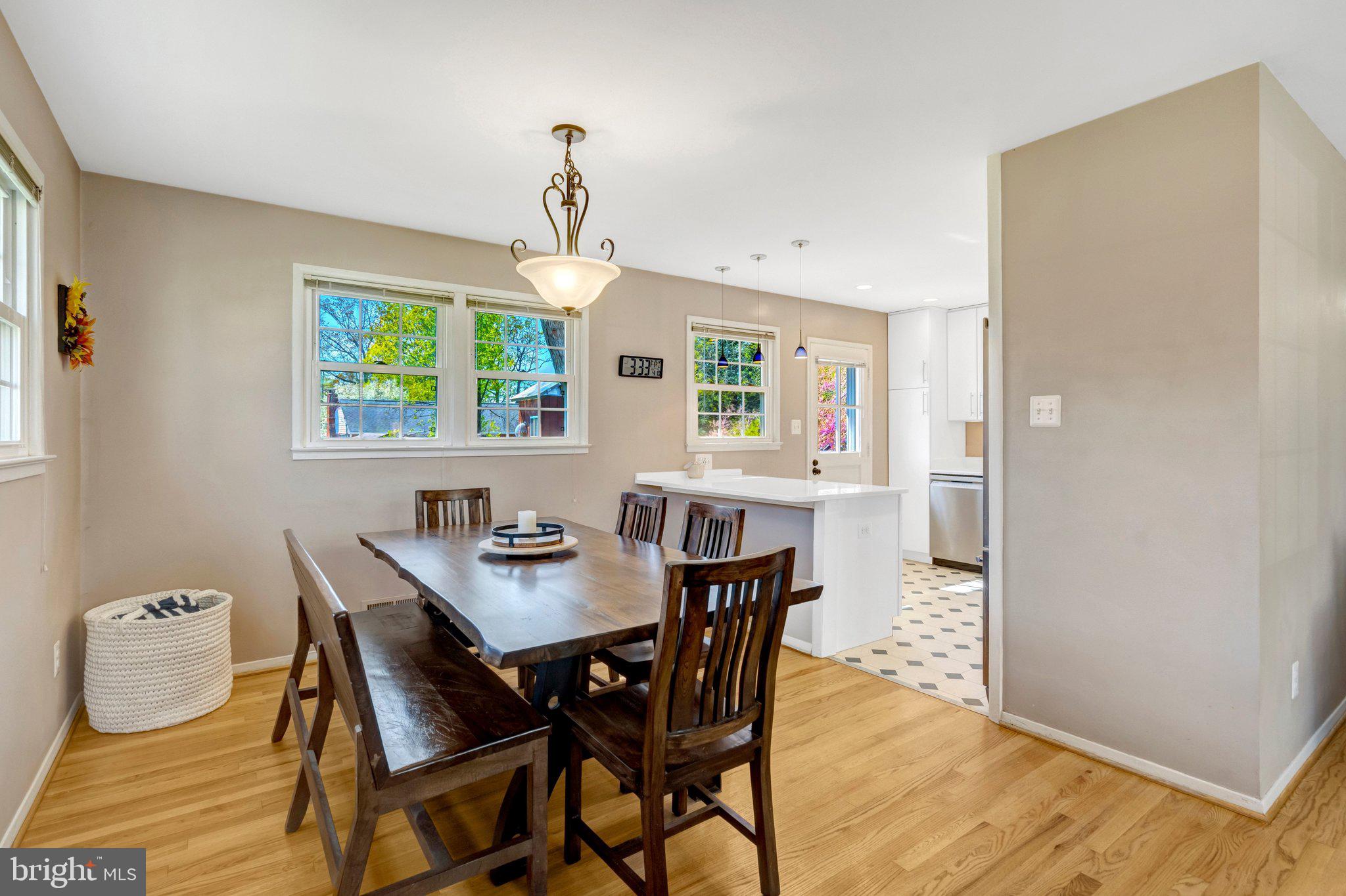 5230 Oldcastle Lane Springfield, VA 22151 - Photo 8 of 63