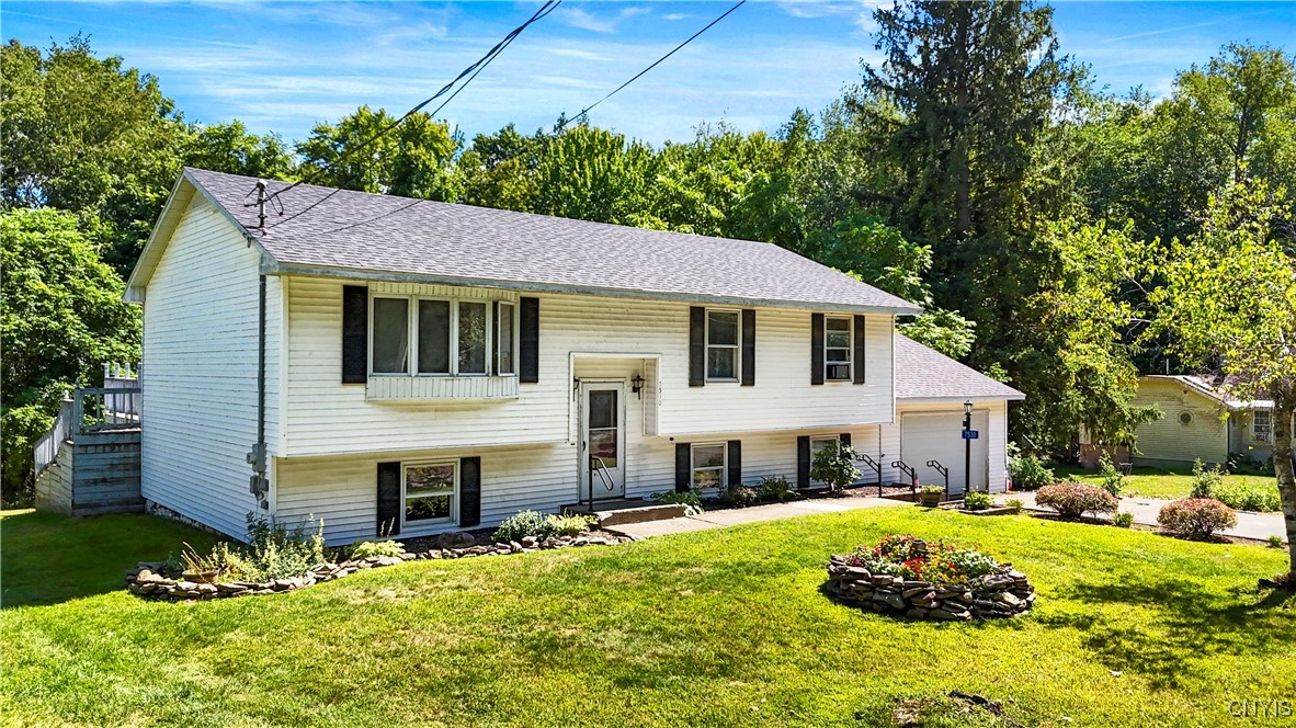 7530 East Lake Road Vienna, NY 13308 - Photo 2 of 35