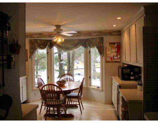 10 Azalea Road Waltham, MA 02452 - Photo 11 of 28 Gallery Image 11