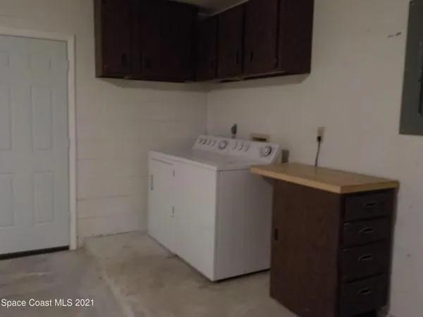 $1,850 | 520 Avondale Road Northeast, Palm Bay, FL 32907