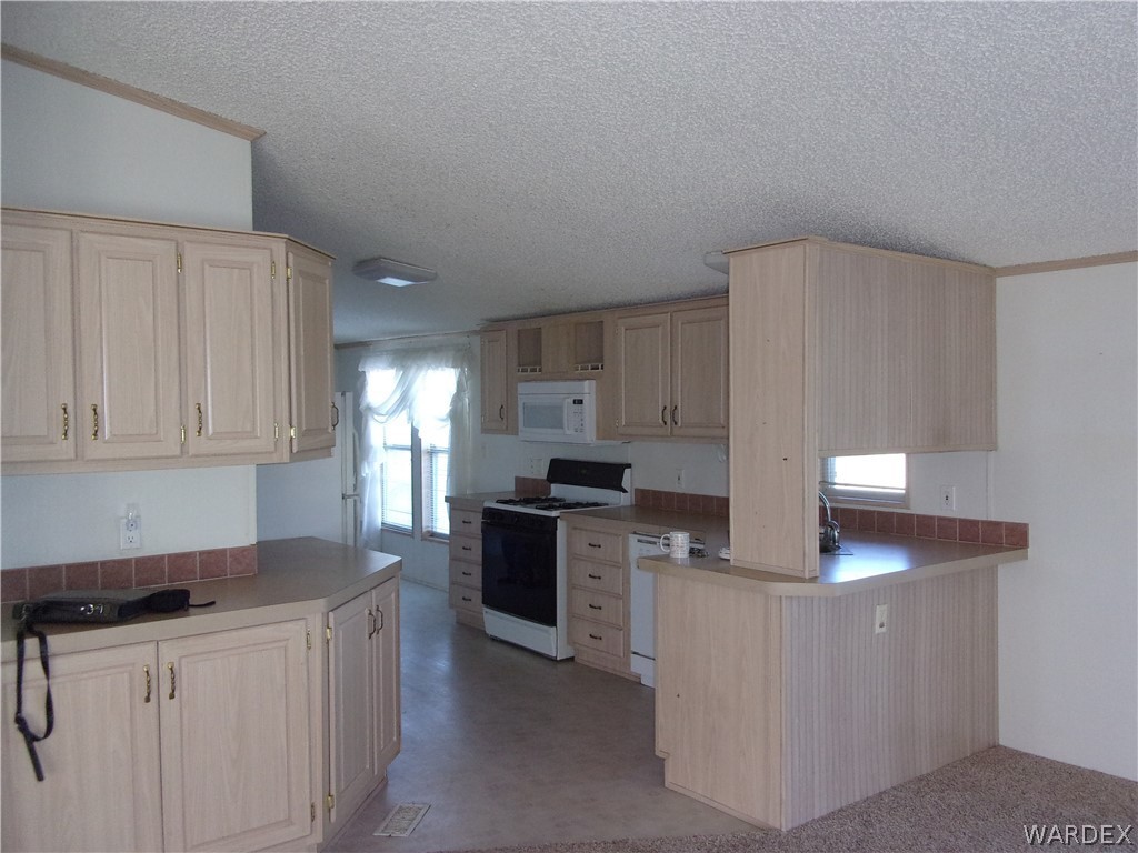 809 South Tonto Road Golden Valley, AZ 86413 - Photo 32 of 48 Gallery Image 32