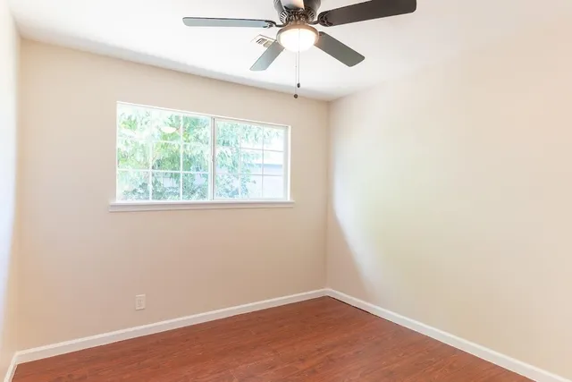 $330,000 | 609 West College Avenue, Coalinga, CA 93210