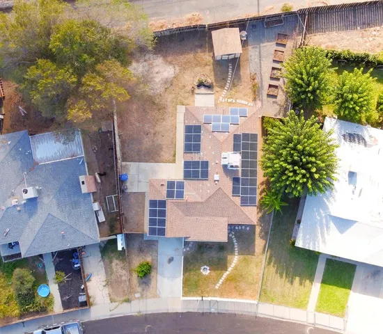 $330,000 | 609 West College Avenue, Coalinga, CA 93210