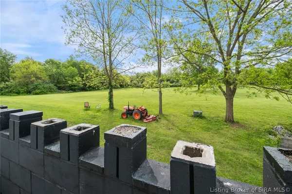 $899,900 | 6900 Dave Carr Road, Charlestown, IN 47111