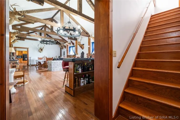 $899,900 | 6900 Dave Carr Road, Charlestown, IN 47111