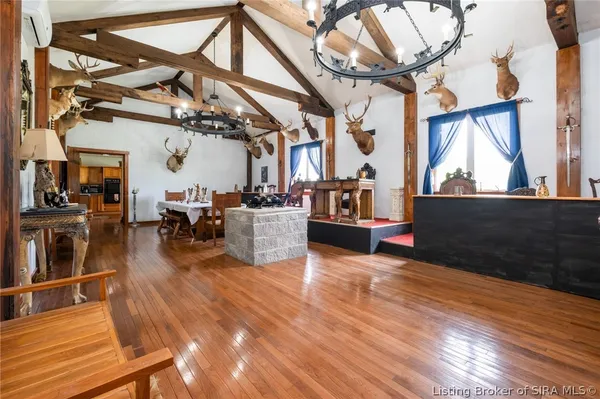 $899,900 | 6900 Dave Carr Road, Charlestown, IN 47111