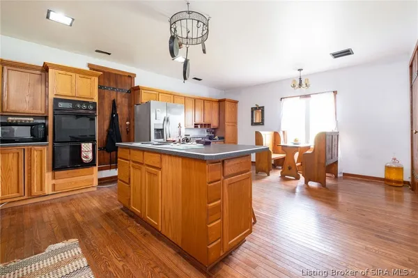 $899,900 | 6900 Dave Carr Road, Charlestown, IN 47111