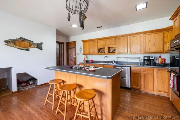 $899,900 | 6900 Dave Carr Road, Charlestown, IN 47111