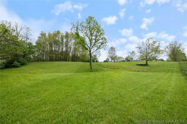 $899,900 | 6900 Dave Carr Road, Charlestown, IN 47111