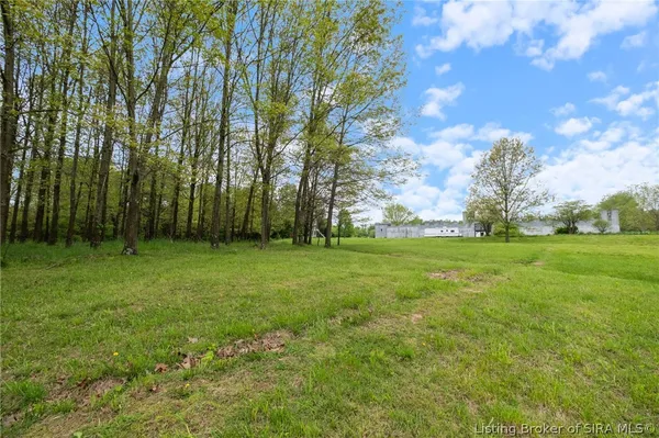 $899,900 | 6900 Dave Carr Road, Charlestown, IN 47111