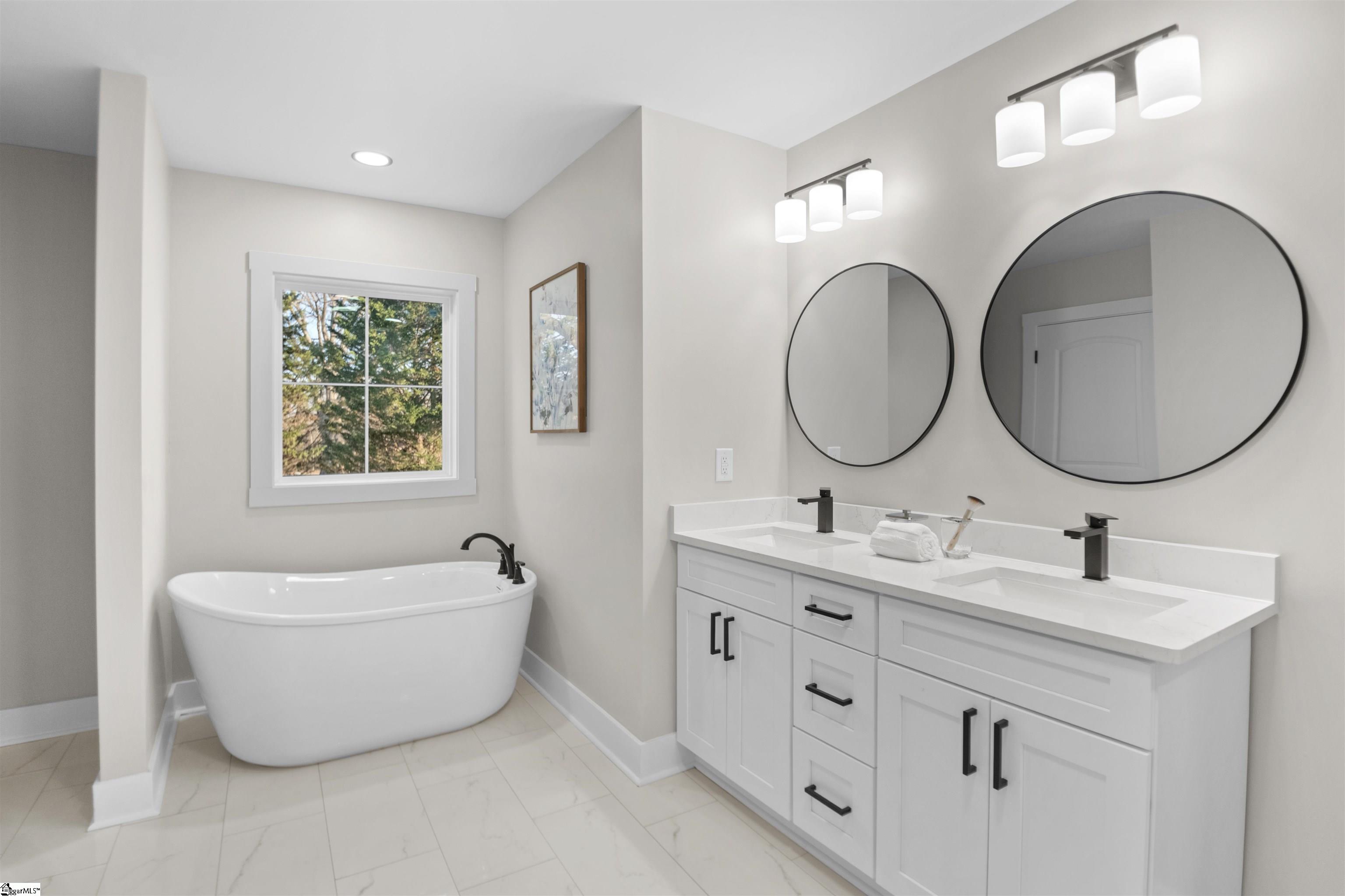 1739 Highway 418 Pelzer, SC 29669 - Photo 24 of 49