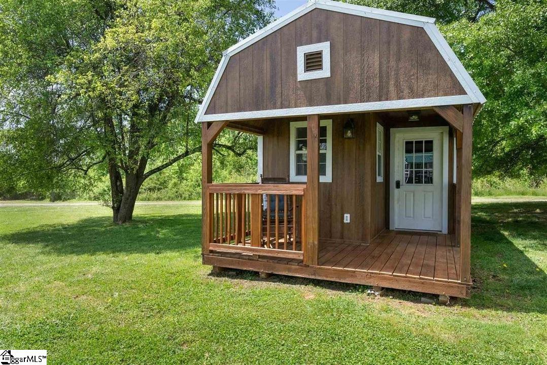 1739 Highway 418 Pelzer, SC 29669 - Photo 31 of 34