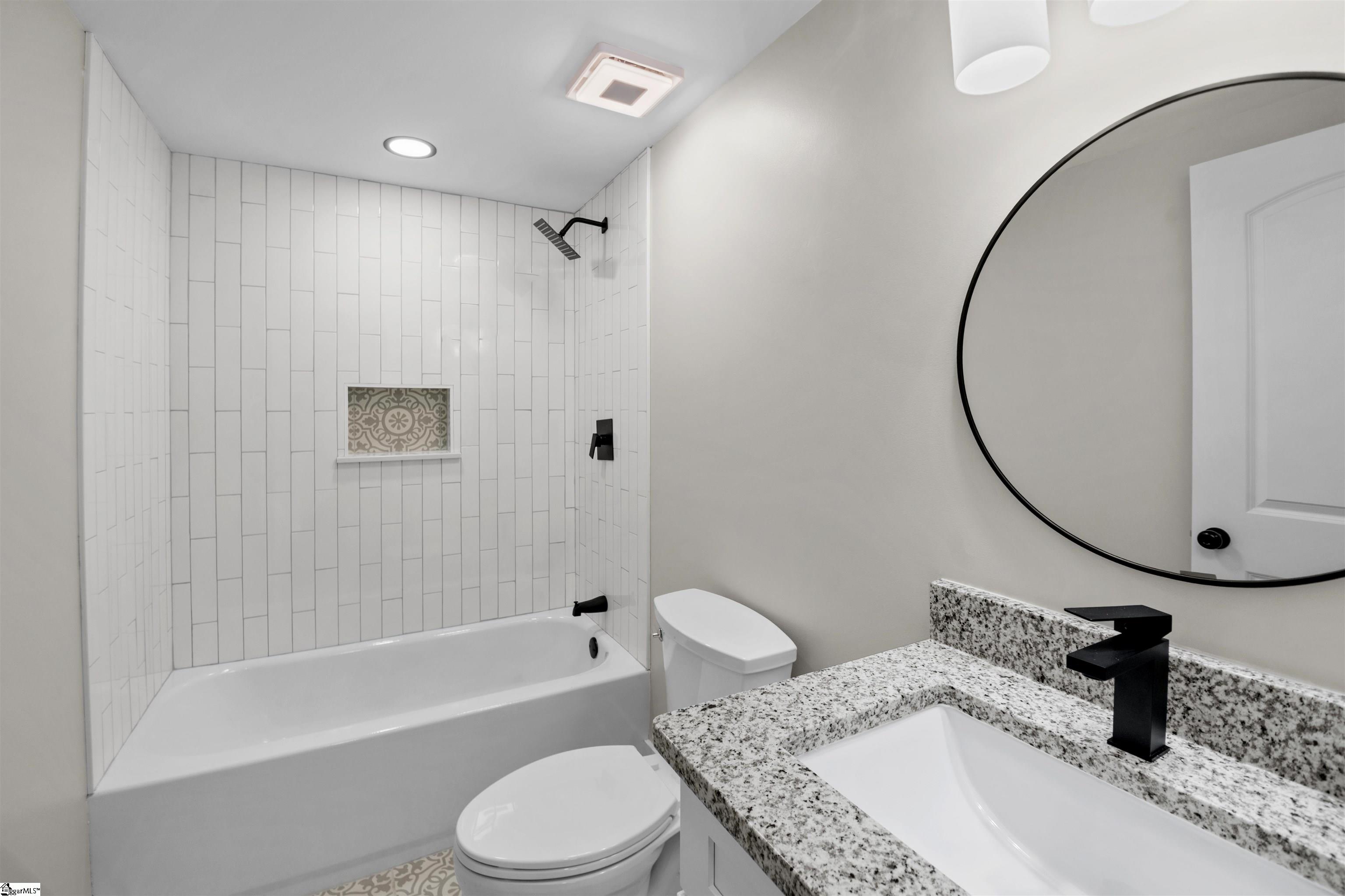 1739 Highway 418 Pelzer, SC 29669 - Photo 32 of 49