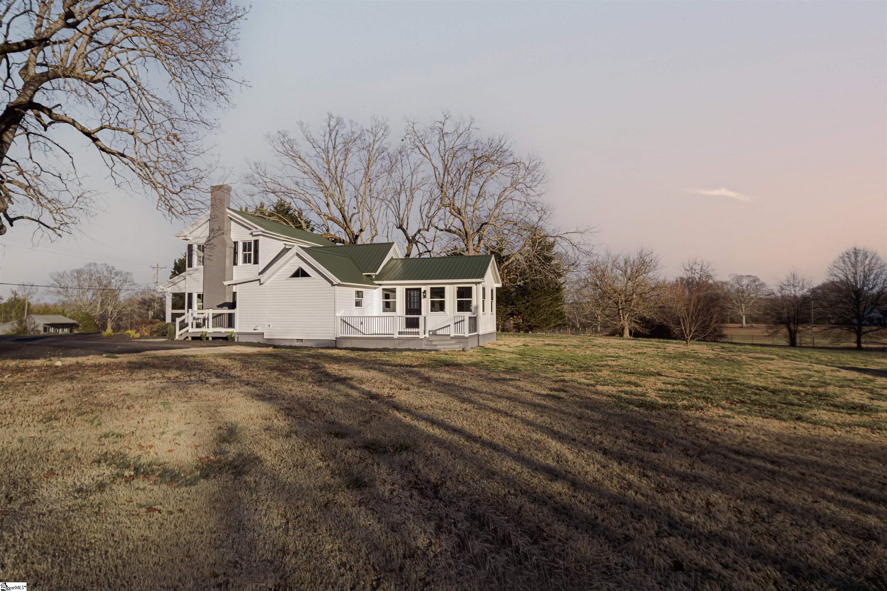 1739 Highway 418 Pelzer, SC 29669 - Photo 35 of 49