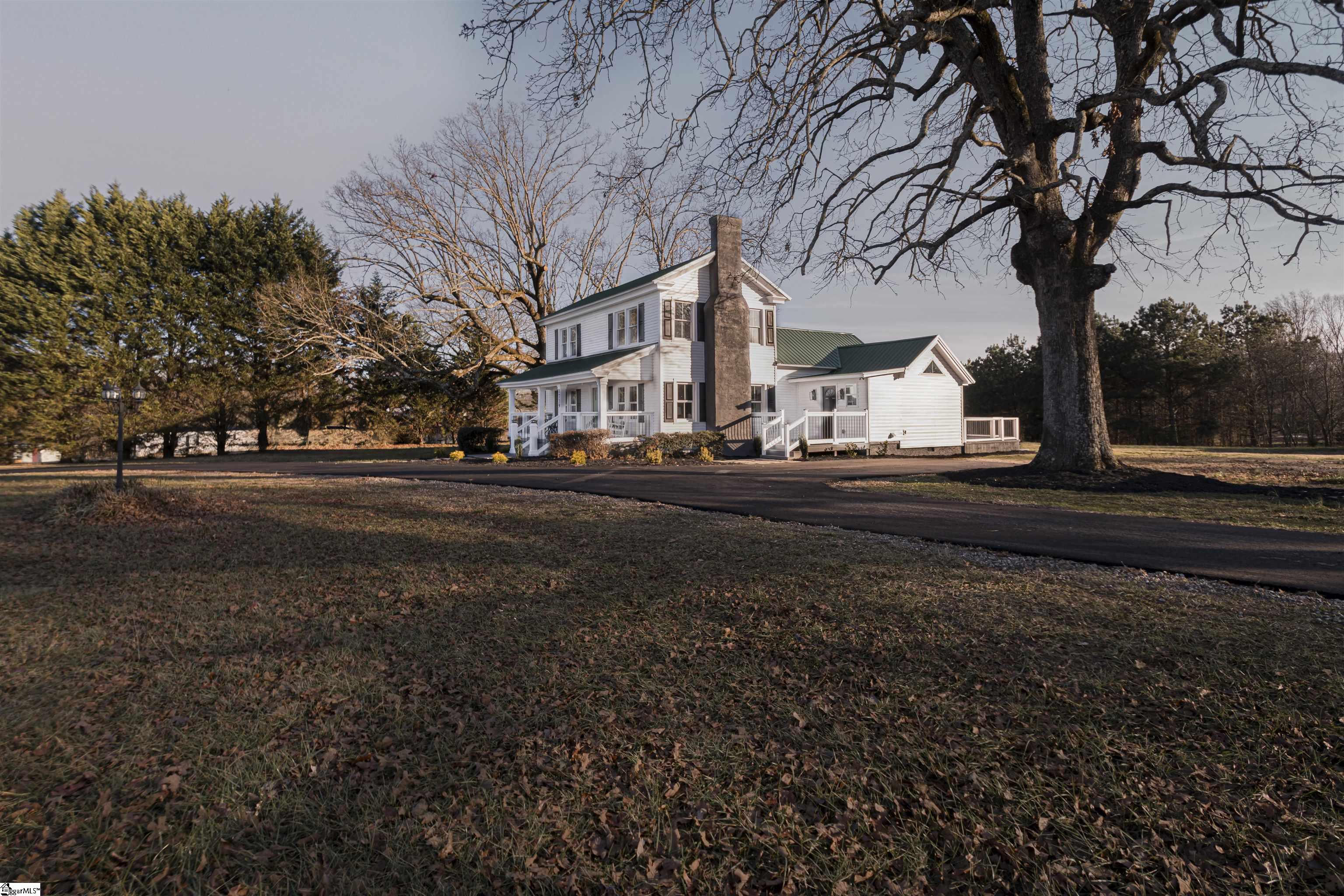 1739 Highway 418 Pelzer, SC 29669 - Photo 37 of 49