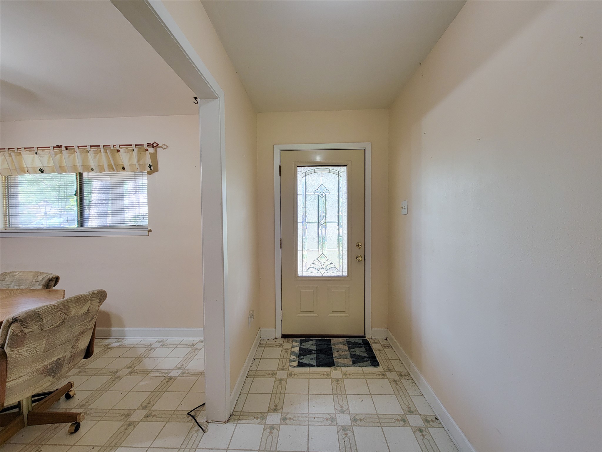 12119 Beverly Drive Houston, TX 77065 - Photo 6 of 32 a view of a room with windows