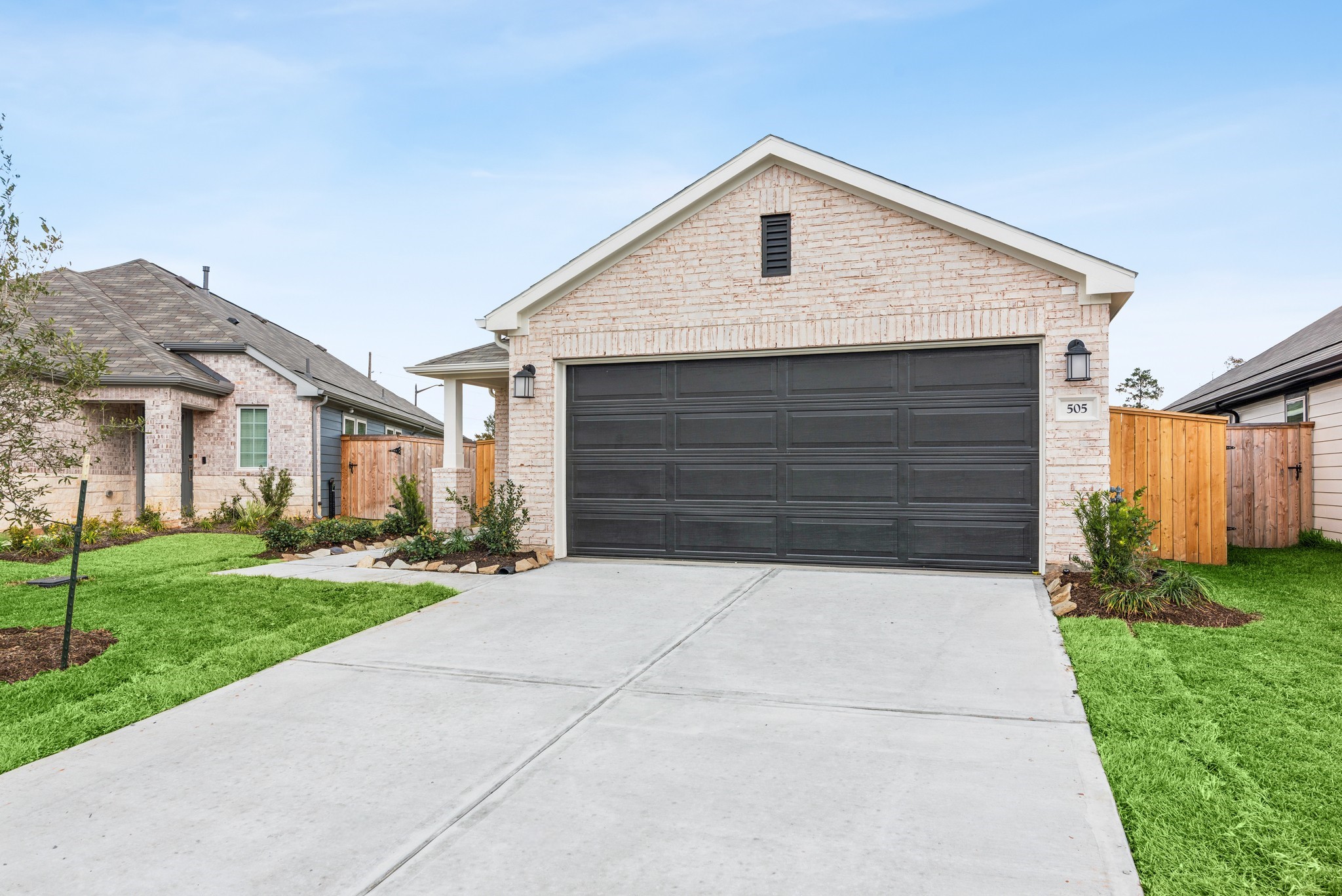 505 Brook Terrance Lane Willis, TX 77378 - Photo 11 of 37