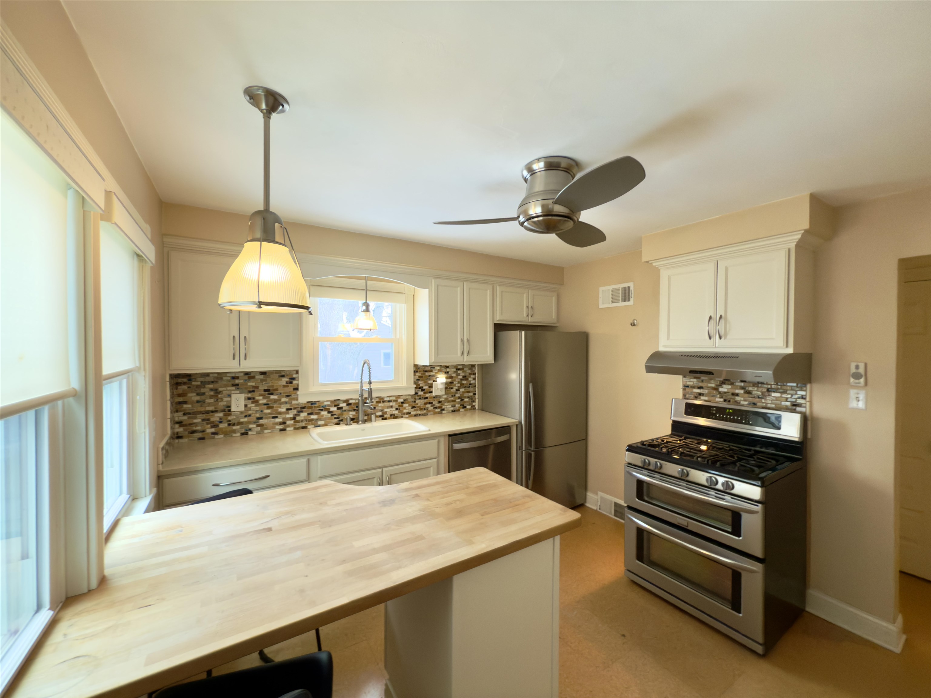 3133 North 89th Street Milwaukee, WI 53222 - Photo 7 of 25