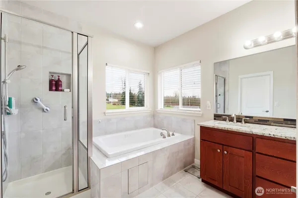 $749,990 | 25804 101st Avenue East, Graham, WA 98338