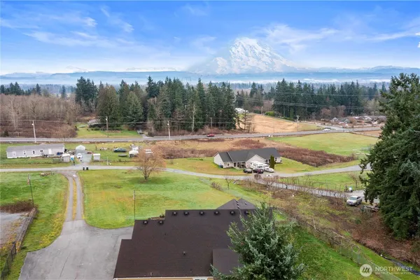 $749,990 | 25804 101st Avenue East, Graham, WA 98338