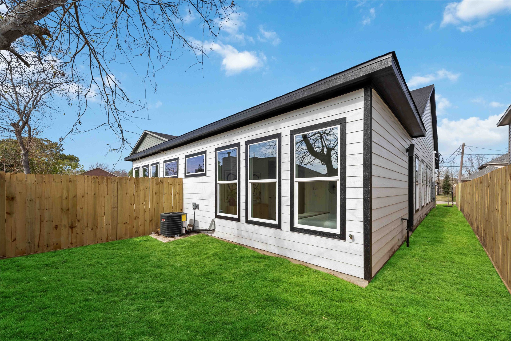 3626 Lehall Street, Unit AB Houston, TX 77021 - Photo 25 of 33