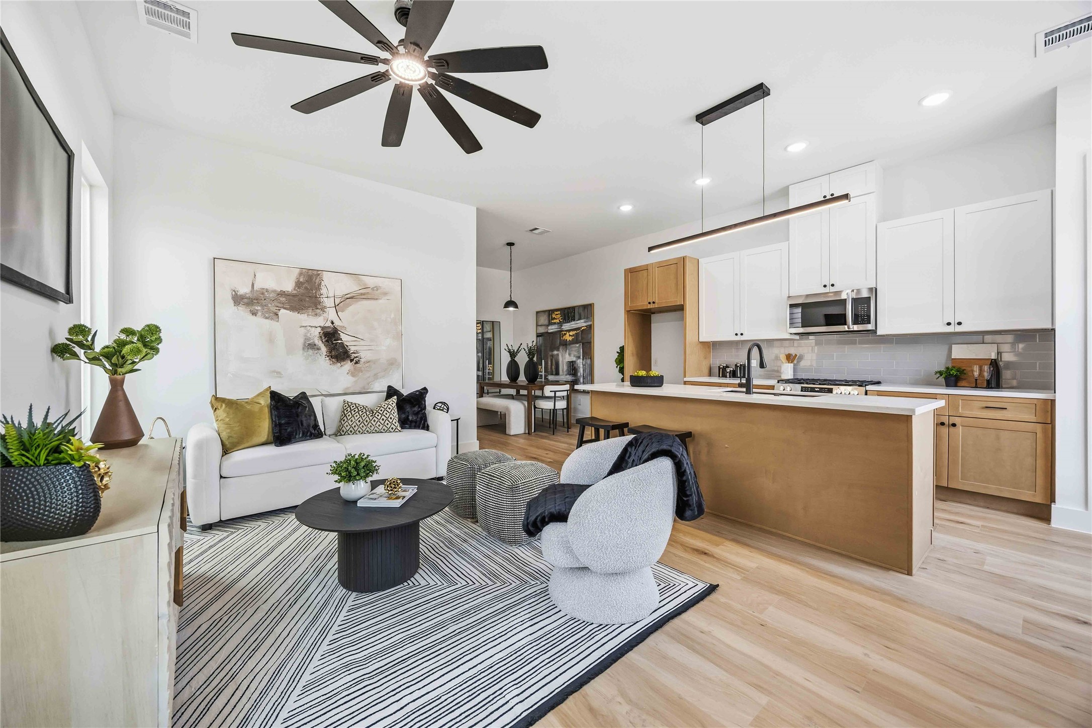 3626 Lehall Street, Unit AB Houston, TX 77021 - Photo 4 of 33