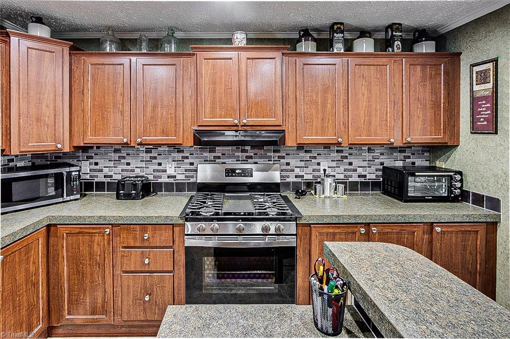 480-j C J C Teague Road Staley, NC 27355 - Photo 12 of 32 Kitchen