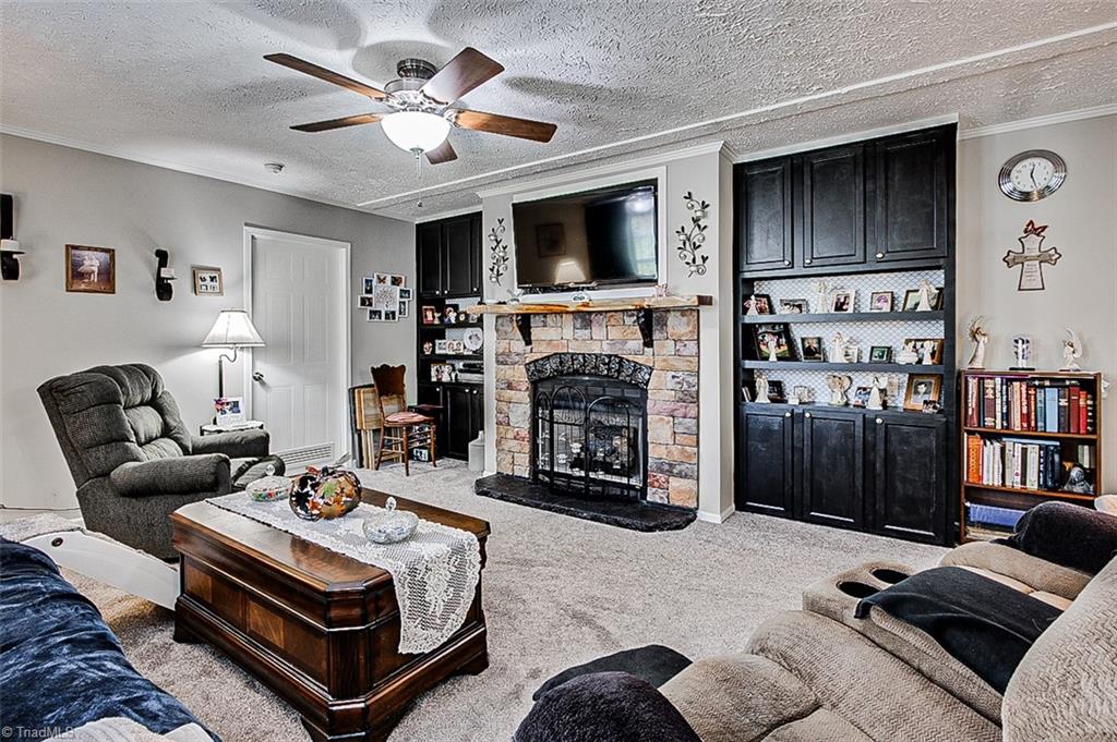 480-j C J C Teague Road Staley, NC 27355 - Photo 6 of 32 Living Room
