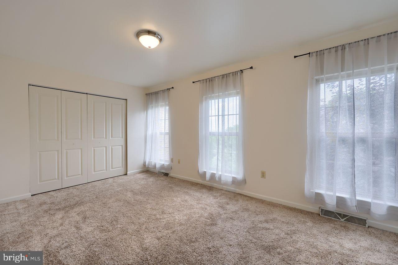 79 Jayme Drive York, PA 17402 - Photo 22 of 32