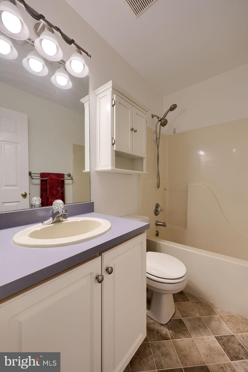 79 Jayme Drive York, PA 17402 - Photo 24 of 32