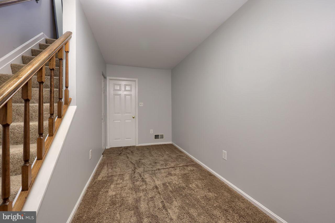 79 Jayme Drive York, PA 17402 - Photo 7 of 32