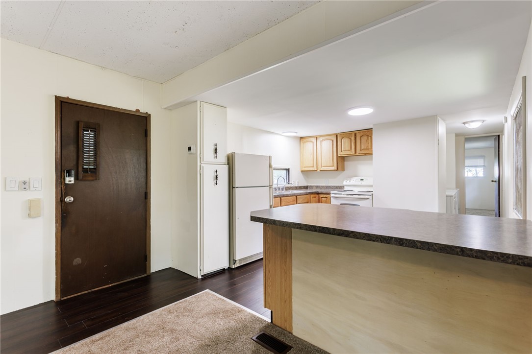 56 Wayside Drive Penfield, NY 14625 - Photo 6 of 22