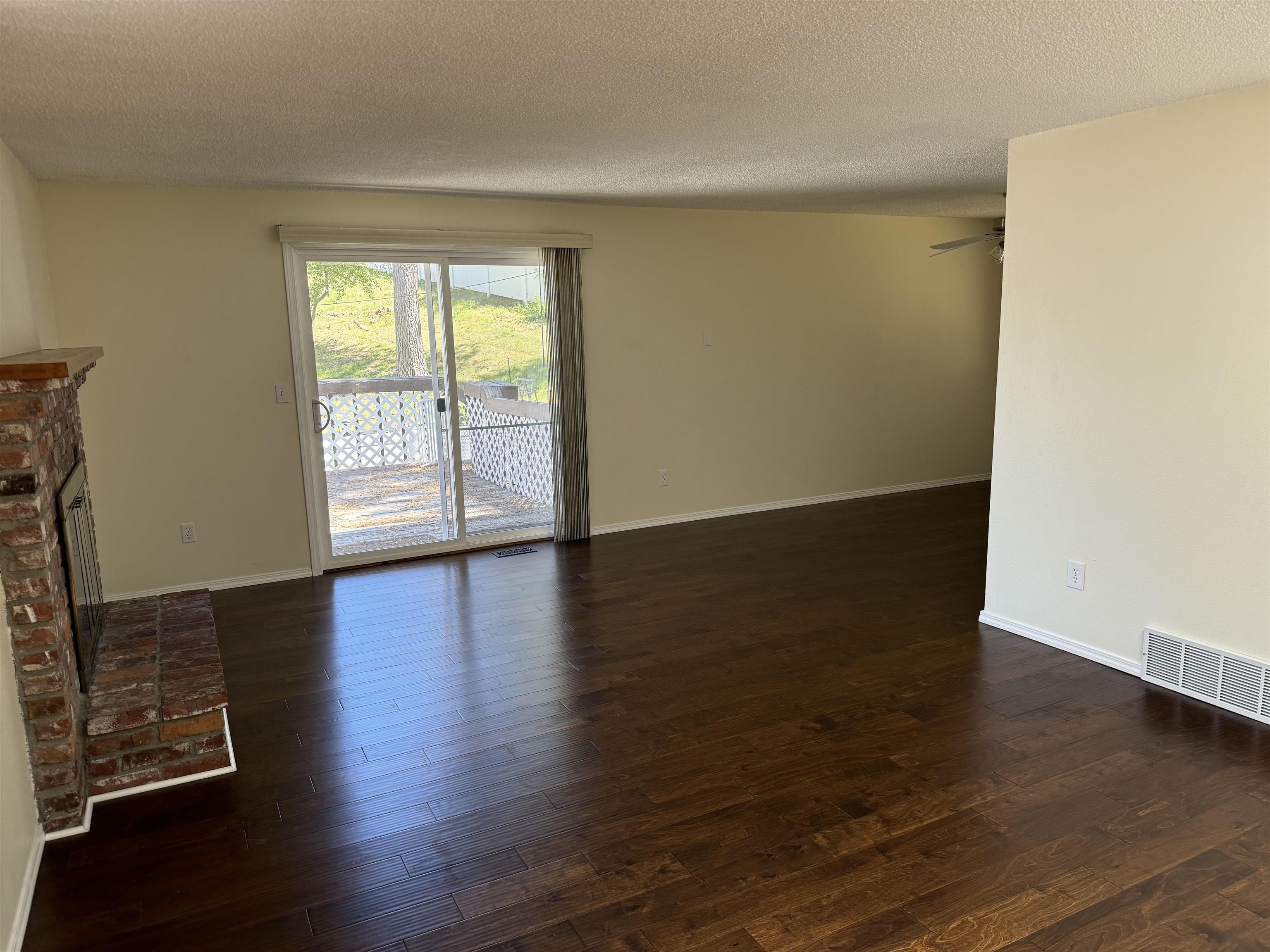 609 West Sierra Way Spokane, WA 99208 - Photo 19 of 31