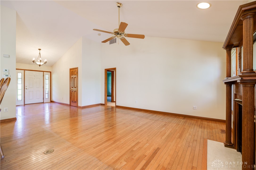991 Mead Road Bellbrook, OH 45305 - Photo 11 of 63 Gallery Image 11