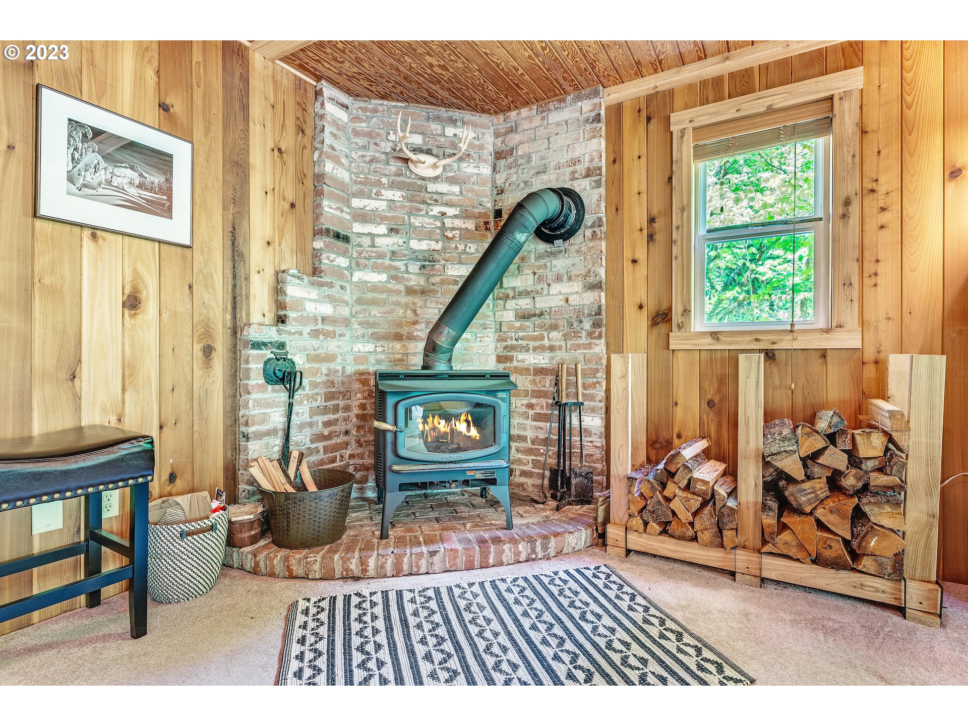 30352 East Road 12 Rhododendron, OR 97049 - Photo 7 of 32 Gallery Image 7