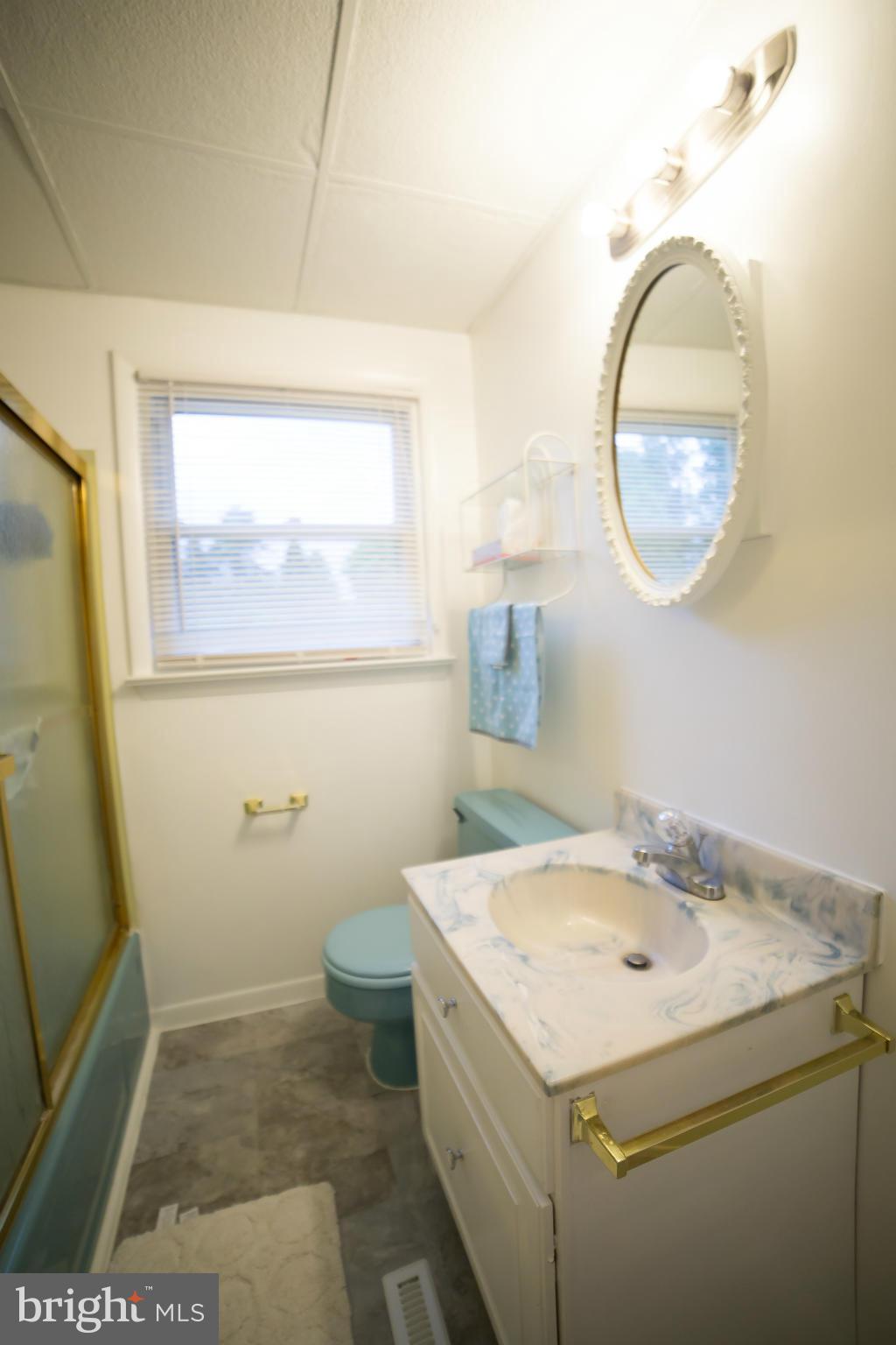 6911 Yale Road Baltimore, MD 21220 - Photo 18 of 23 Interior (General) 10