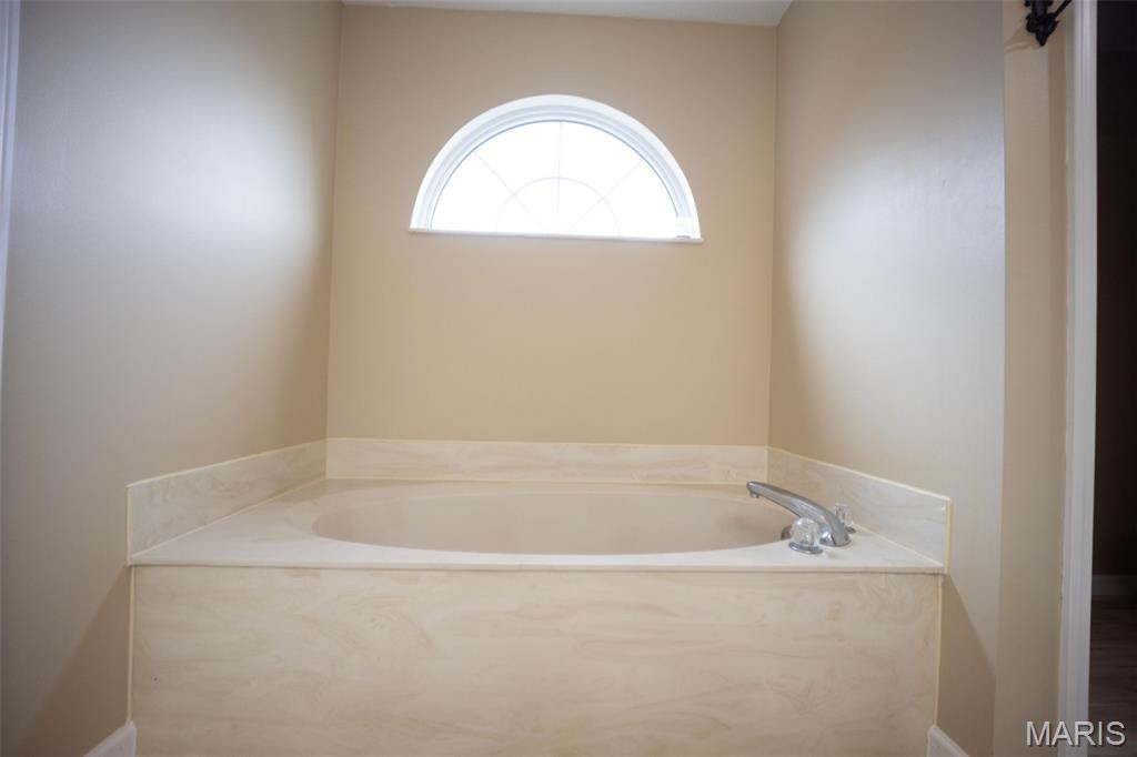 984 Northwestern Avenue Fairview Heights, IL 62208 - Photo 11 of 26