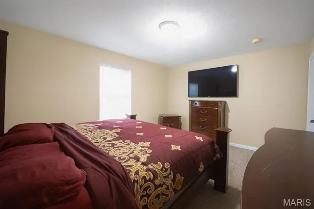 $320,000 | 984 Northwestern Avenue, Fairview Heights, IL 62208