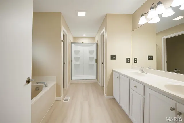 $320,000 | 984 Northwestern Avenue, Fairview Heights, IL 62208