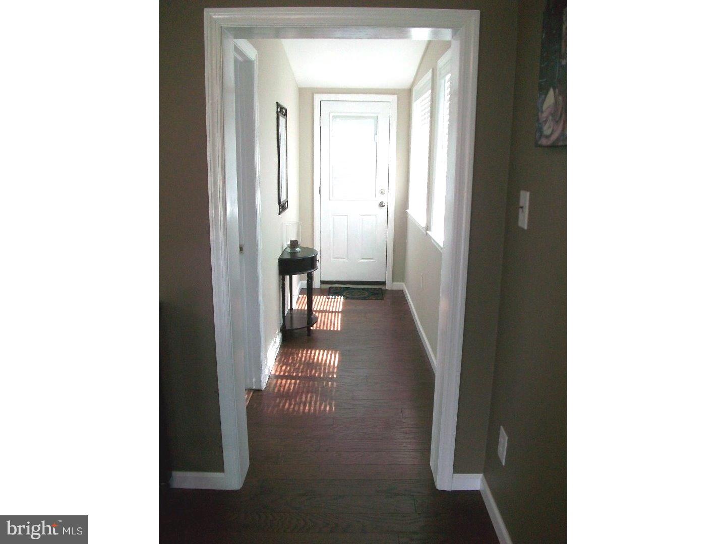 20 Ray Smith Road Sicklerville, NJ 08081 - Photo 8 of 19 Hallway