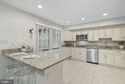 $650,000 | 13111 Orleans Street, Woodbridge, VA 22192