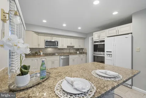 $650,000 | 13111 Orleans Street, Woodbridge, VA 22192