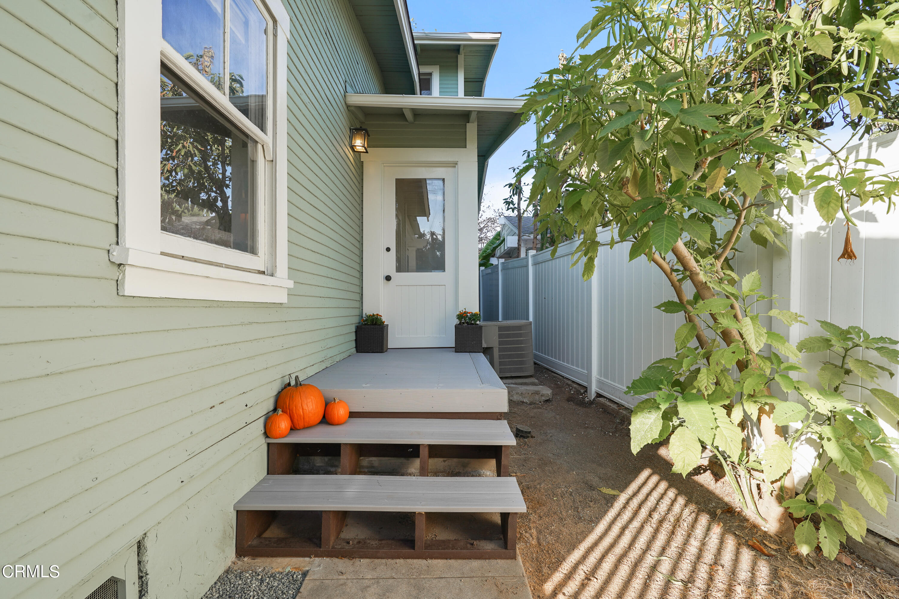 577 East Woodbury Road Altadena, CA 91001 - Photo 31 of 60 577 E Woodbury Rd_LA360VR-32