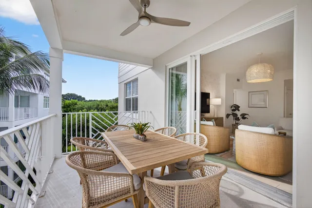 $1,165,000 | 833 Bay Colony Drive South, Juno Beach, FL 33408