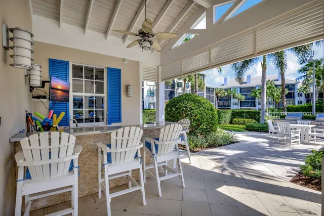 $1,165,000 | 833 Bay Colony Drive South, Juno Beach, FL 33408