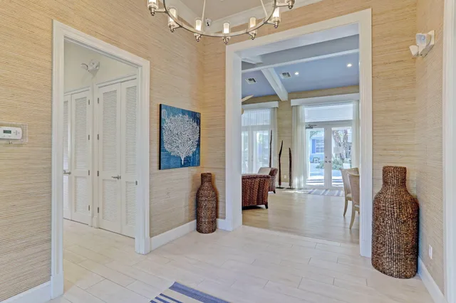 $1,165,000 | 833 Bay Colony Drive South, Juno Beach, FL 33408
