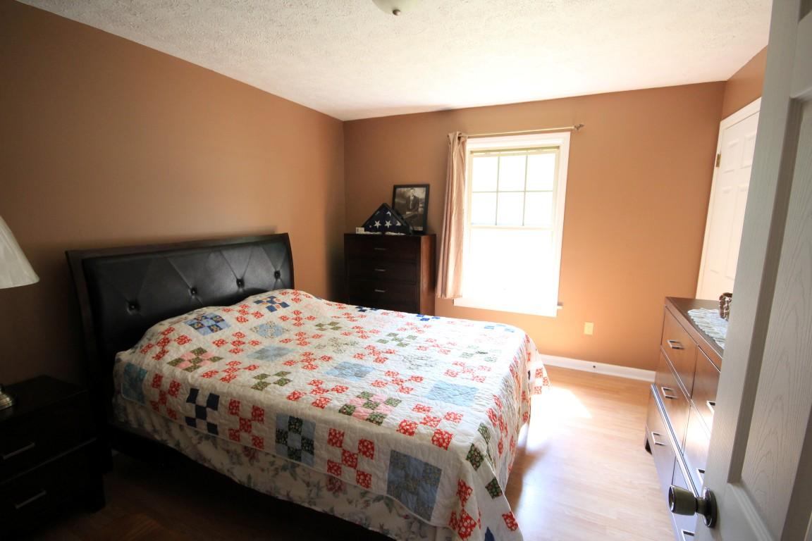 1134 Kings Hill Road, Unit 25 Spring City, TN 37381 - Photo 11 of 26 #2 BEDROOM (Medium)