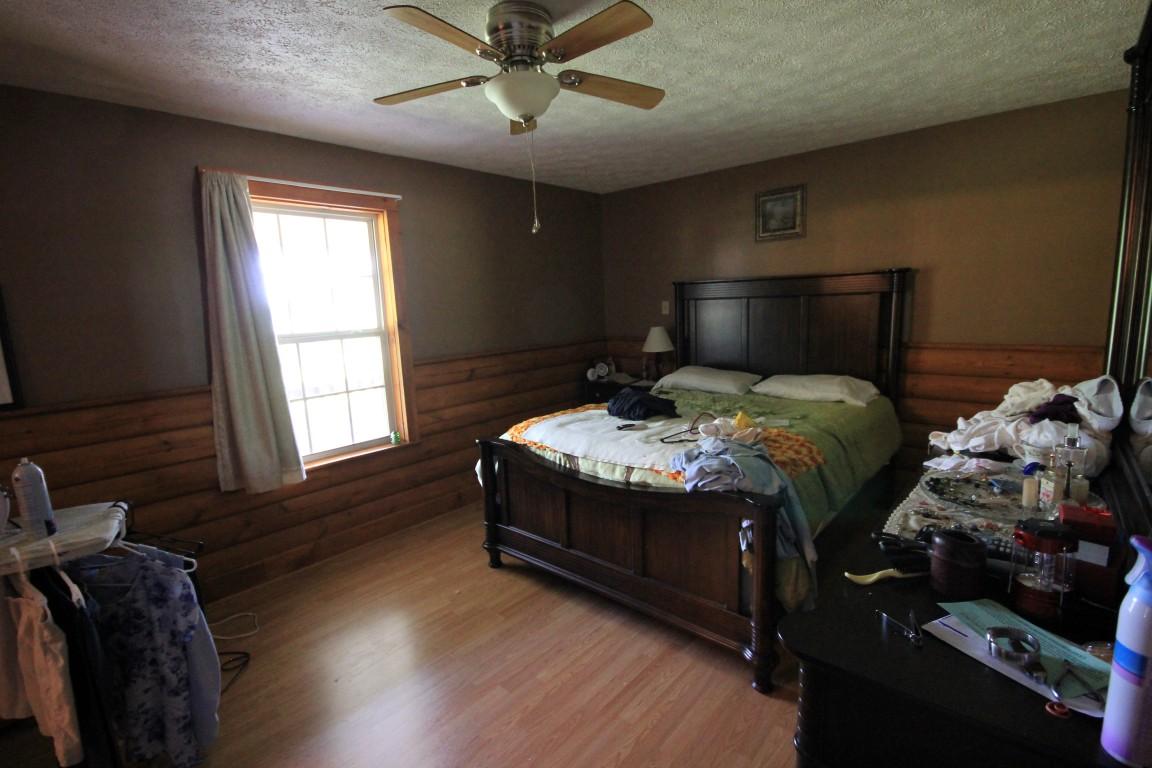 1134 Kings Hill Road, Unit 25 Spring City, TN 37381 - Photo 8 of 26 MASTER BEDROOM (Medium)