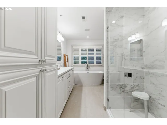 $950,000 | 1645 Southwest Joshua Street, Portland, OR 97219